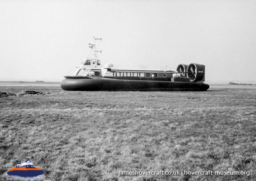 AP1-88 hovercraft during trial flights -  (credit: The <a href='http://www.hovercraft-museum.org/' target='_blank'>Hovercraft Museum Trust</a>).